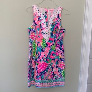 Lilly Pulitzer size 4 shift dress. Perfect condition!